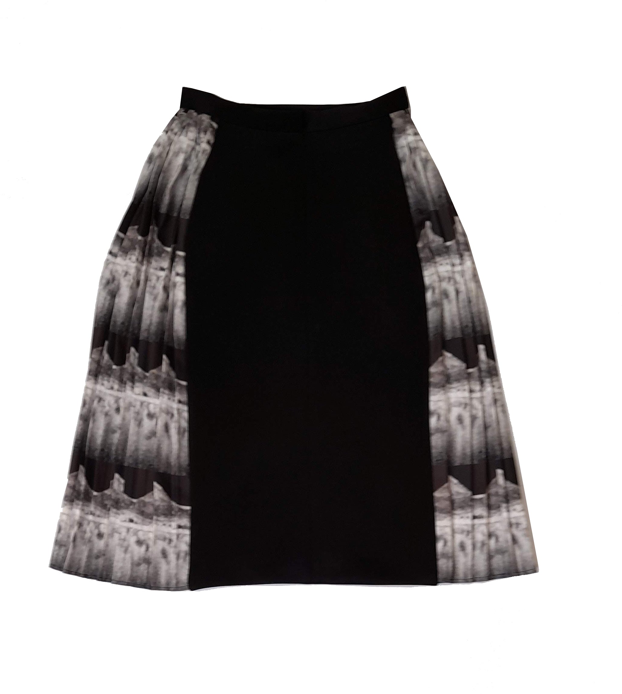 VI Vision Pleated Skirt